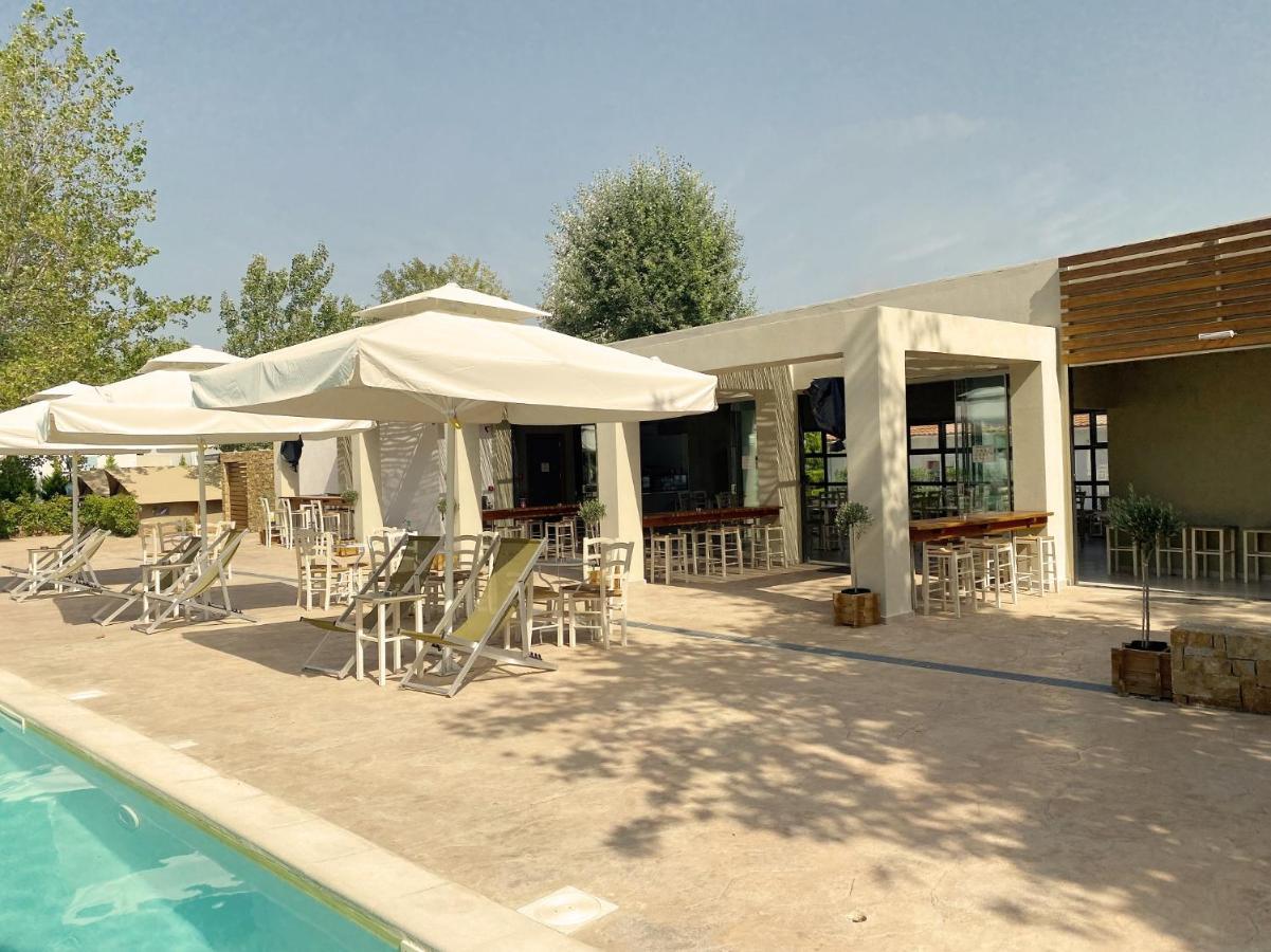 Mareleon Camping Ofrínion Exterior foto